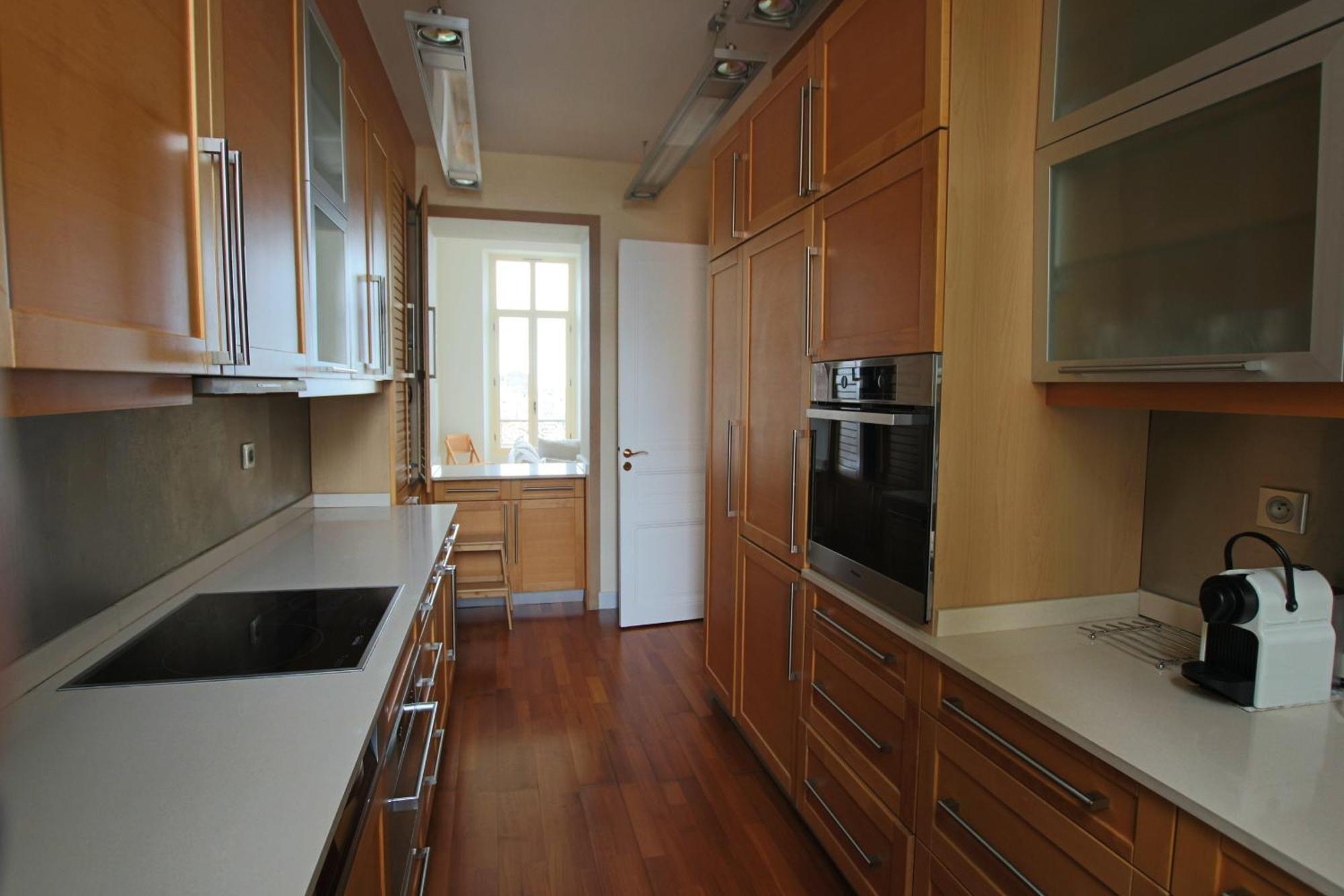 Apartment Four Bedrooms/sea View Cannes